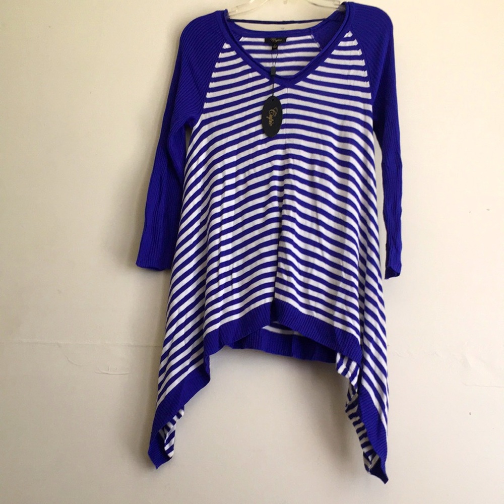 COPY - Cupio Striped Purple Ivory Modern V-Neck Sweater
